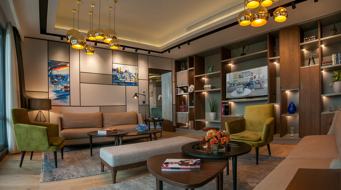 Otel İçerisinde Şıklığı ve Tasarımı ile Öne Çıkan Lounge Alanı